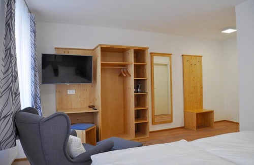 Traismauer Bed & Breakfast | Bed Bike & Breakfast