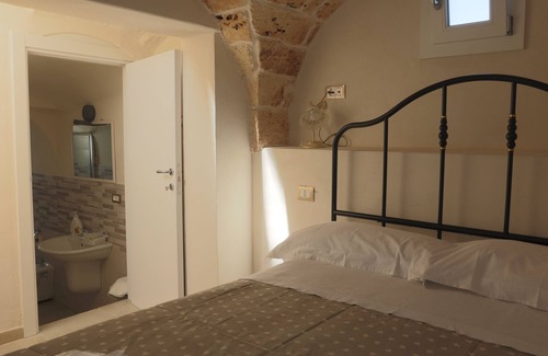 Carovigno Bed & Breakfast | Bed & Bread Piazza Nzegna