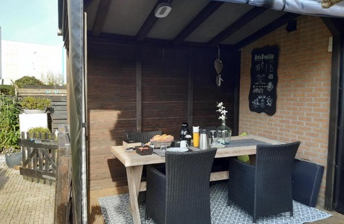 Makkum Bed & Breakfast | Bed & Breakfast De Schans