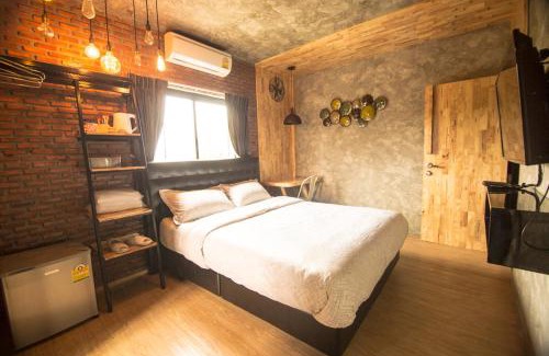 Khon Kaen House | Bed Loft Cafe