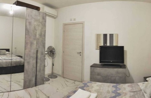 Rho Apartment | Beddy Home
