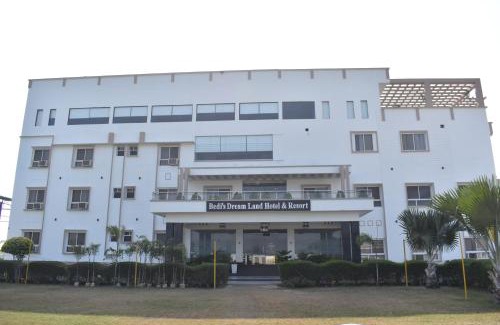 Tarabganj Hotel | Bedi's Dream Land Hotel & Resort