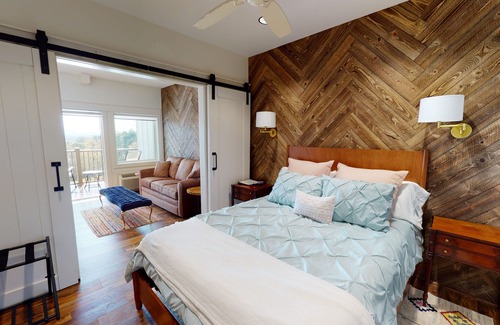 Westfield Cabin | Bedroom 3 - Modern Farmhouse Styled Lodge Room with a Beautiful View
