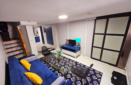 Mississauga House | Bedroom At prime location
