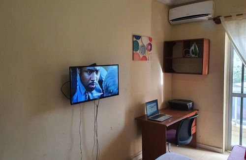 Dakar-Plateau Bed & Breakfast | BEDROOM DAKAR PLATEAU