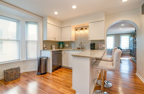 Rochester Apartment | Beds on Berkeley in the Park Avenue neighborhood