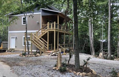 Black Mountain Ski Chalet | Beech Creek Cabin, lower unit, Black Mountain