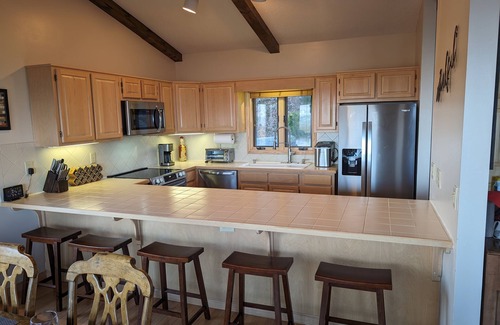 Beech Mountain House | Beech Mountain 4 BR with Amazing Long-range Views. Spacious house. Pet friendly.