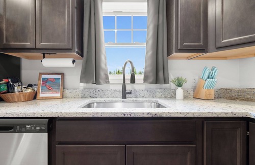 Bernard Apartment | Begin your adventure on Mount Desert Island with Maine's premier vacation destination! "37B "