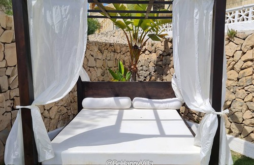 Benissa Coast Villa | 🌴 𝘽𝙀𝙃𝘼𝙋𝙋𝙔𝙑𝙄𝙇𝙇𝘼 🌴 𝘼 𝙍𝙚𝙣𝙩𝙖𝙡 𝙑𝙖𝙘𝙖𝙩𝙞𝙤𝙣𝙖𝙡 𝙑𝙞𝙡𝙡𝙖