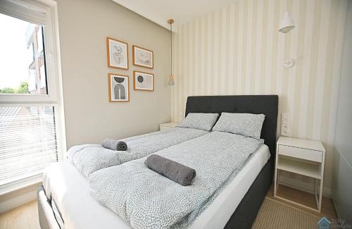 Siedlce Apartment | Beige 3city Apartment with Parking in Gdańsk by Noclegi Renters