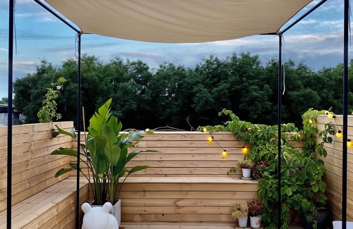 Xicheng Apartment | Beijing Hills & Hutong City Retreat