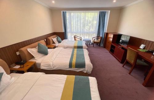 Downtown Beijing Hotel | Beijing RJ Brown City Center Hotel