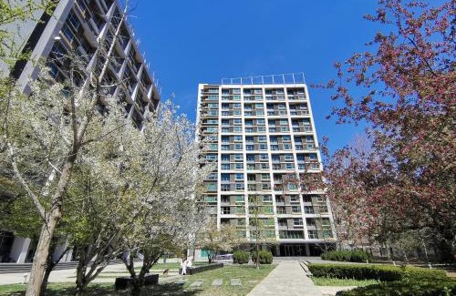 Middle Chaoyang Apartment | Beijing Seasons Park Serviced Apartments