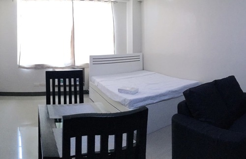 Candon Apartment | Beinte Singko de Marso Apartments