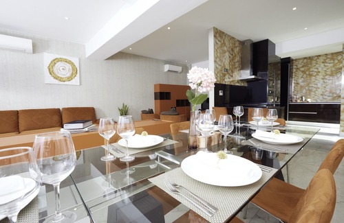 Labadi Hotel | Bel Air Crest Hotel & Suites