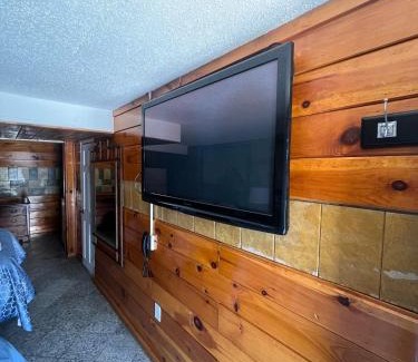 West Springfield Hotel | Bel Air Inn