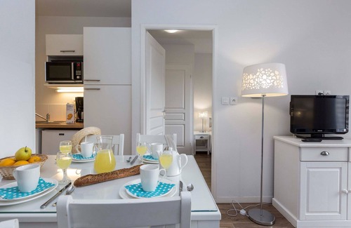 Hourtin Port Condo | Bel Appartement | Accès piscine | Sur le lac !