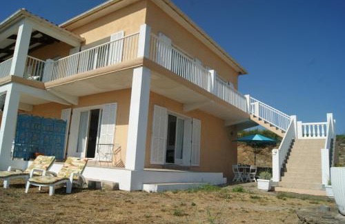 Santa-Severa Apartment | Bel appartement avec vue sur mer - Les Palmiers
