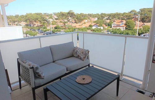 Lacanau-Ocean Apartment | Bel Appartement de Type 3 Avec Balcon à L'entrée de Lacanau-océan 19med