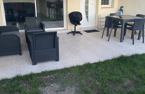 Calcatoggio Apartment | Bel Appartement F2 Pieds Dans L'eau