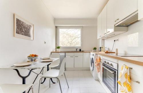 Gif-sur-Yvette Apartment | Bel Espace, Paris-saclay, Visite Famille Business