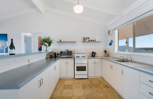 Nangkita House | Beladura-35 Goolwa Channel Drive, Hindmarsh Island