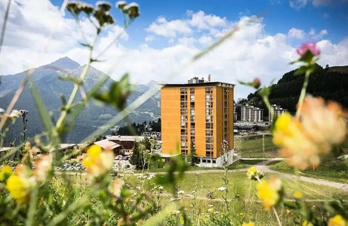 Orcieres-Merlette Apartment | Belambra Club Le Roc Blanc* - Classic 1 bedroom apartment for 5 people with stunning views