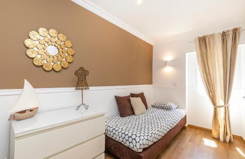 Belem Apartment | Belem Skinny House