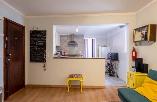 Belem Apartment | Belem Vintage Flat/Sleeps 5/2 UNESCO monuments nearby