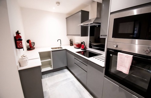 Blackpool Town Center Apartment | Belgrade Suite by Sasco Apartments