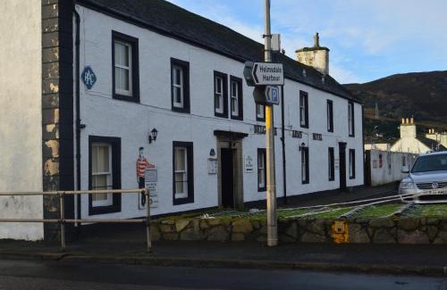 Helmsdale Hotel | Belgrave Arms Hotel