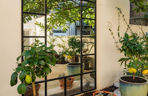Belgravia House | Belgravia Beauty - by Out of Office Lifestyle