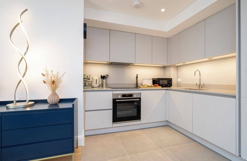 Belgravia Apartment | Belgravia Residence - Luxury Two-Bedroom Apartment