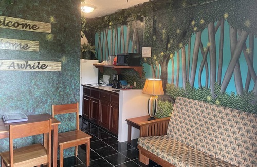 San Pedro Hotel | Belize Budget Suites