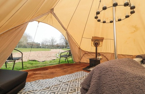Camerton Cottage | BELL TENT 2, pet friendly, character holiday cottage in Timsbury