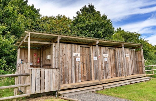 Ilfracombe Ski Chalet | Bell Tent in North Devon near Stunning Beaches