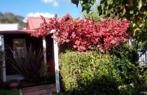 Bright Cottage | bella rouge cottage Bright