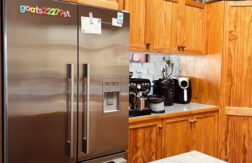 Clifton Springs House | Bella The Muddy (3bd, 1 bath, Wifi, Loads Of Parking, Dog Friendly)