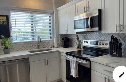 Bella Vista Villa | Bella Vista Court North