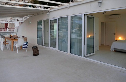 Matala House | Bella Vista Matala holiday house with 3 bedrooms