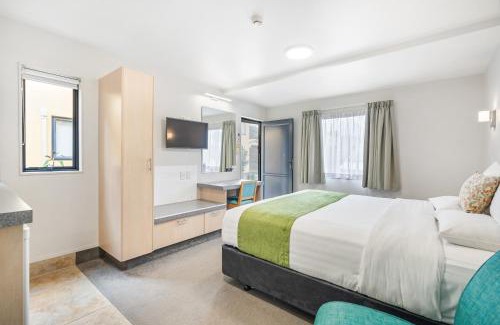 Woodhill Hotel | Bella Vista Motel Whangarei