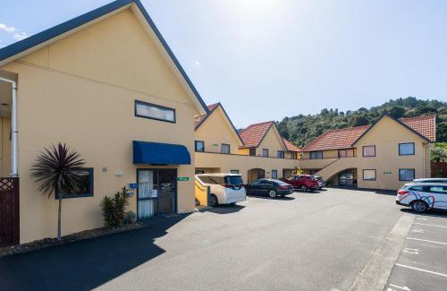 Woodhill Hotel | Bella Vista Motel Whangarei