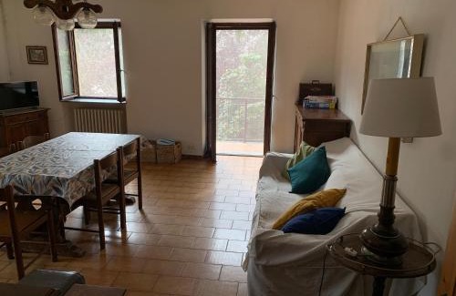Civenna Villa | bellagio nel bosco