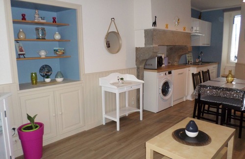 Saint-Servan Apartment | Bellalaurann shops, beach, Intra-Muros/10 minutes walk