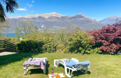 Colico Piano Apartment | Bellavista A Garden Holiday Apartment with Pool