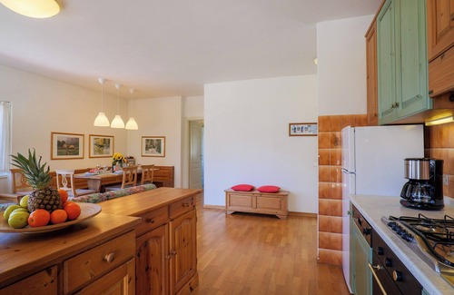Colico Piano Apartment | Bellavista I Garden Holiday Apartment with Pool