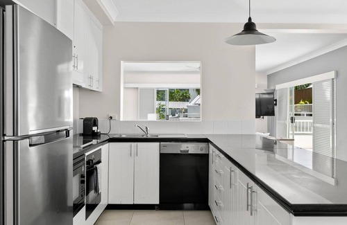 Palm Cove Apartment | Belle Escapes 48 Alamanda with Private Pool Palm Cove