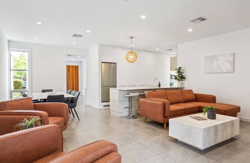 West Lakes House | Belle Escapes - Golf Villa by the Sea