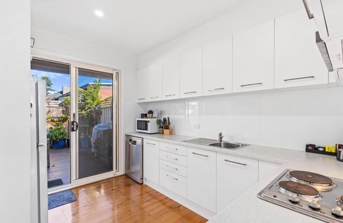 Glenelg Apartment | Belle Escapes - Hidden Haven in Glenelg